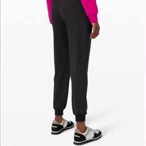 Lululemon On the fly jogger